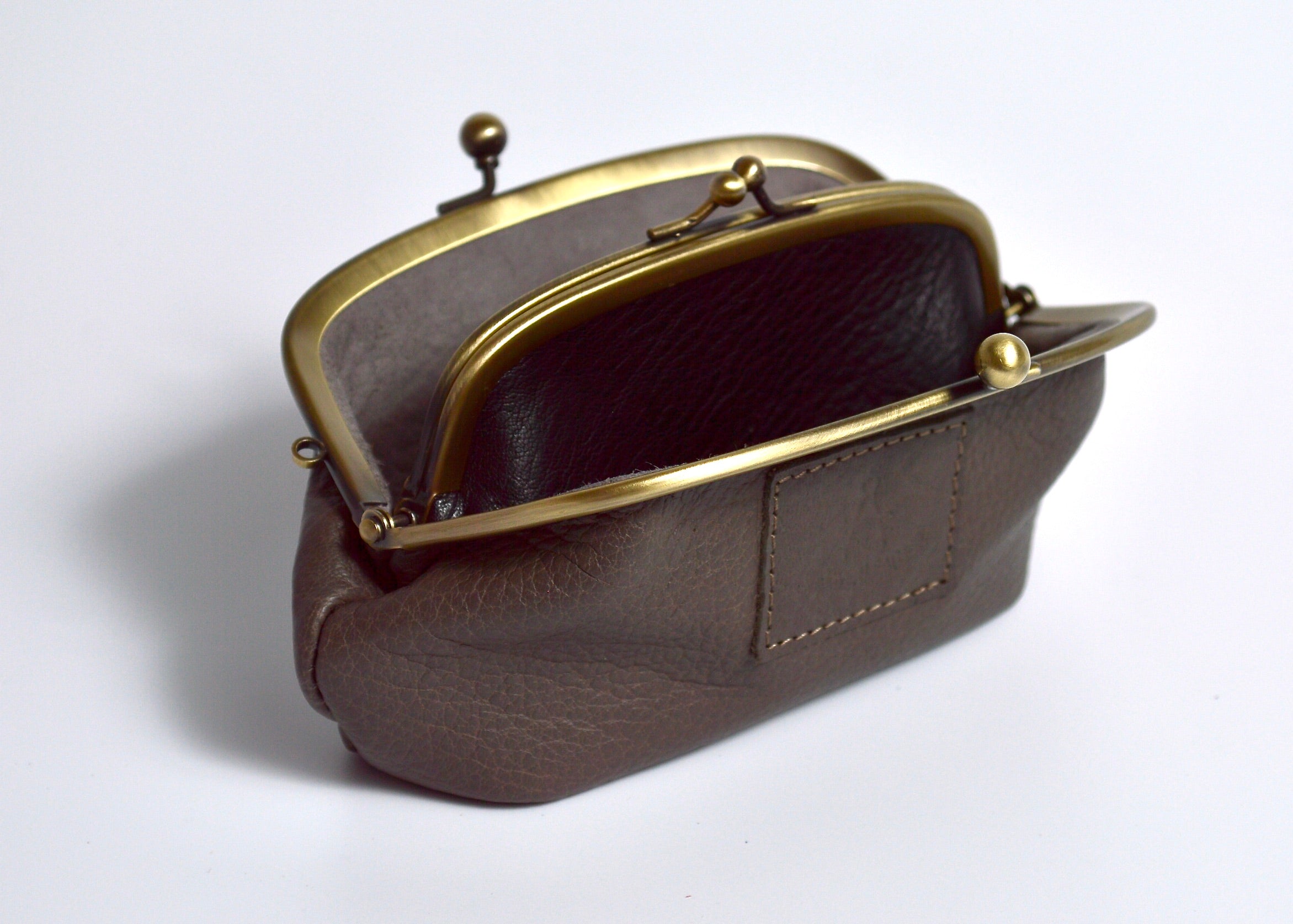 Shinshu deer leather: L zip wallet DLZ-100