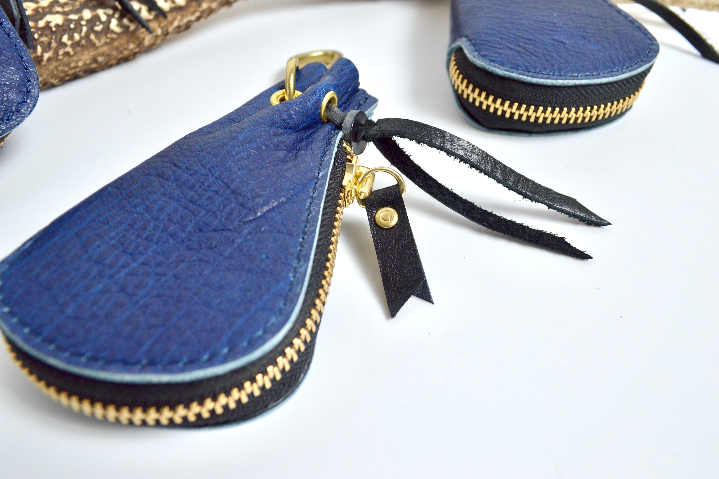 逢初レザー:スマートキーケース:ASK-110 無地藍染