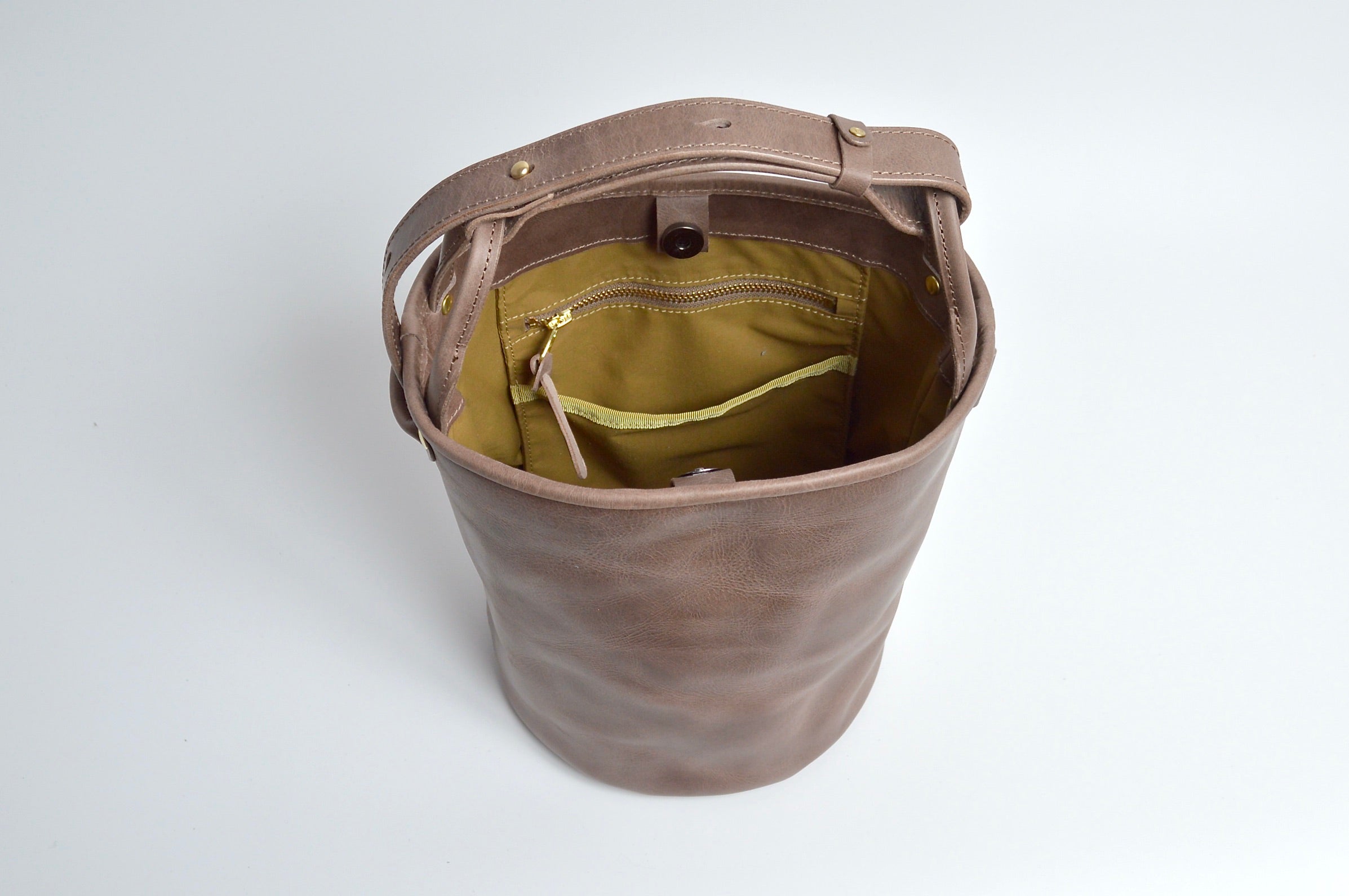 GBB-120 バケツバッグトート