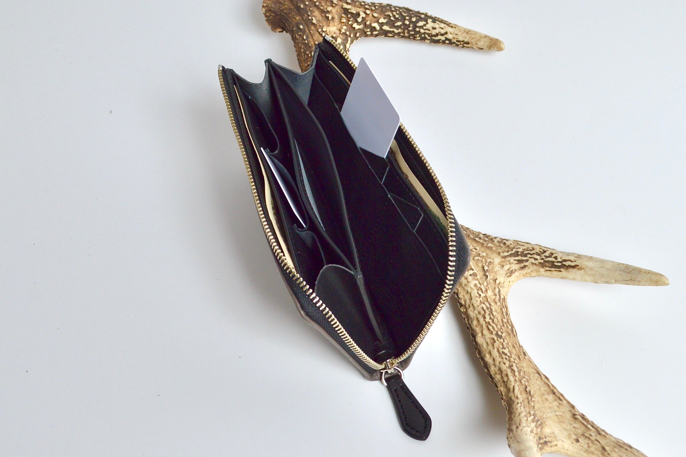 信州鹿革:Lジップウォレット DLZ-100