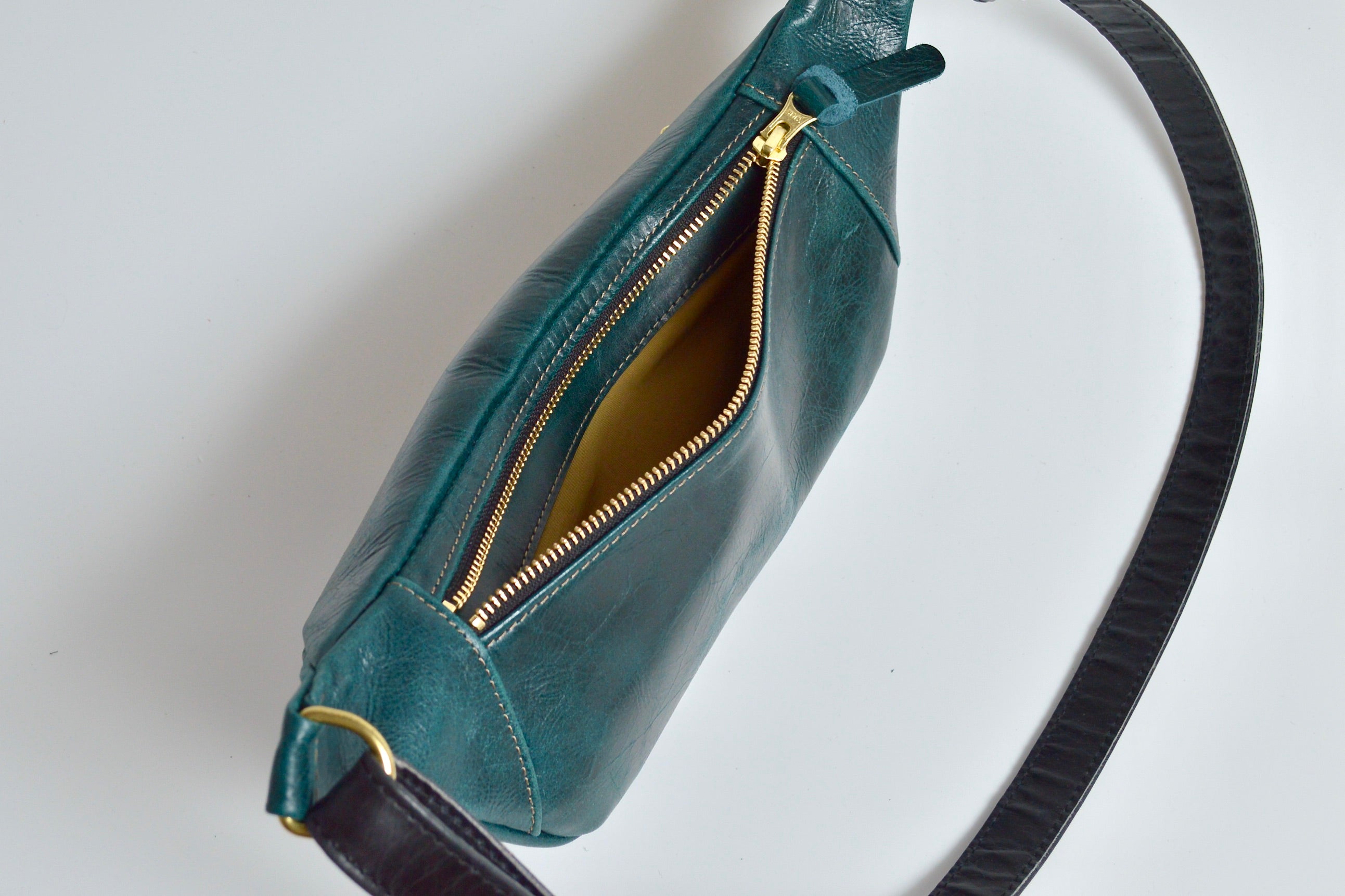 ウエストショルダーバッグ:GWP-130