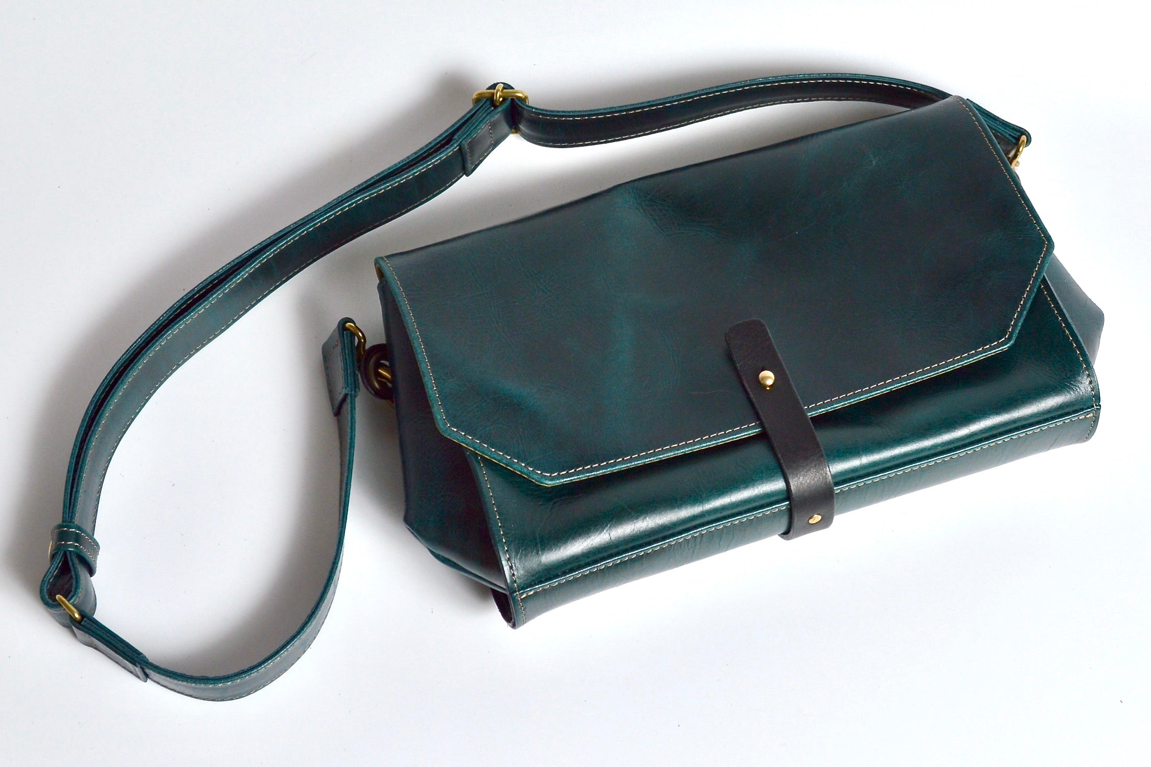 Shoulder flap bag: GFB-110