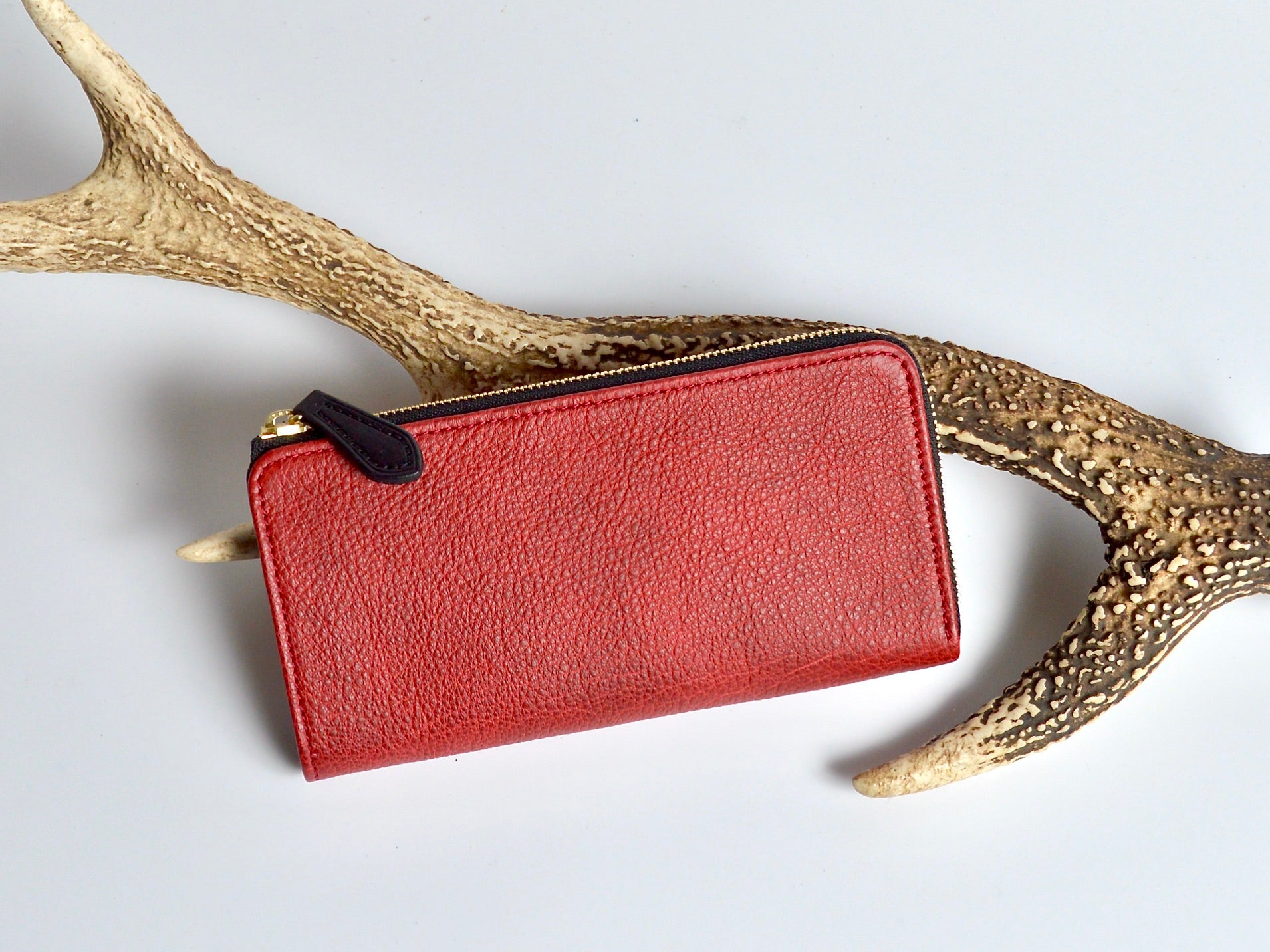 Shinshu deer leather: L zip wallet DLZ-100