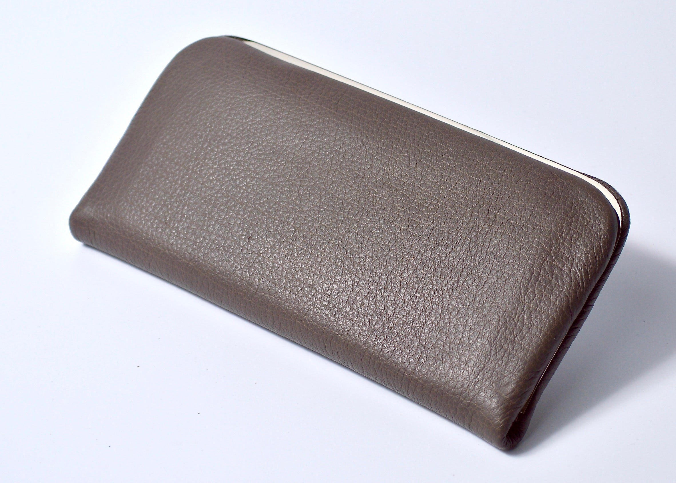 がま口長財布:隠し口金:信州鹿革 DDG-100