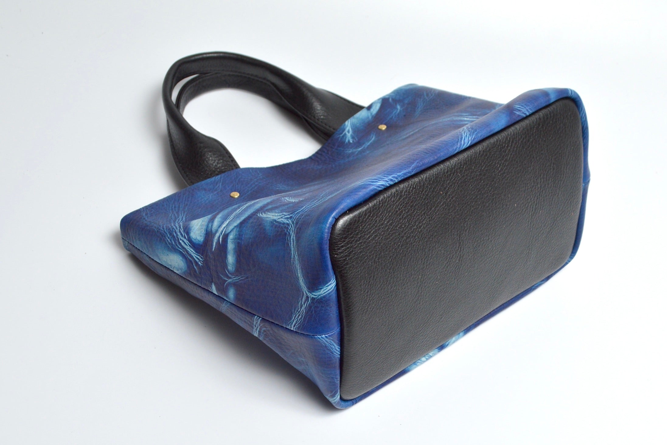 逢初革:寸胴ミニトート:ATB-100S(絞り染め)