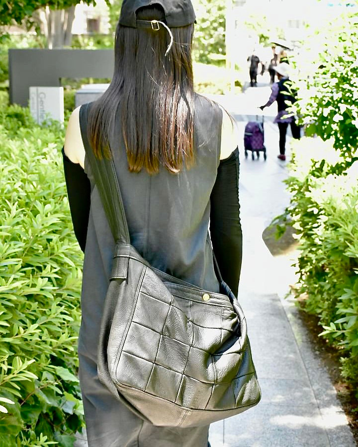 ニュースペーパーバッグ:信州鹿革:DNB-100