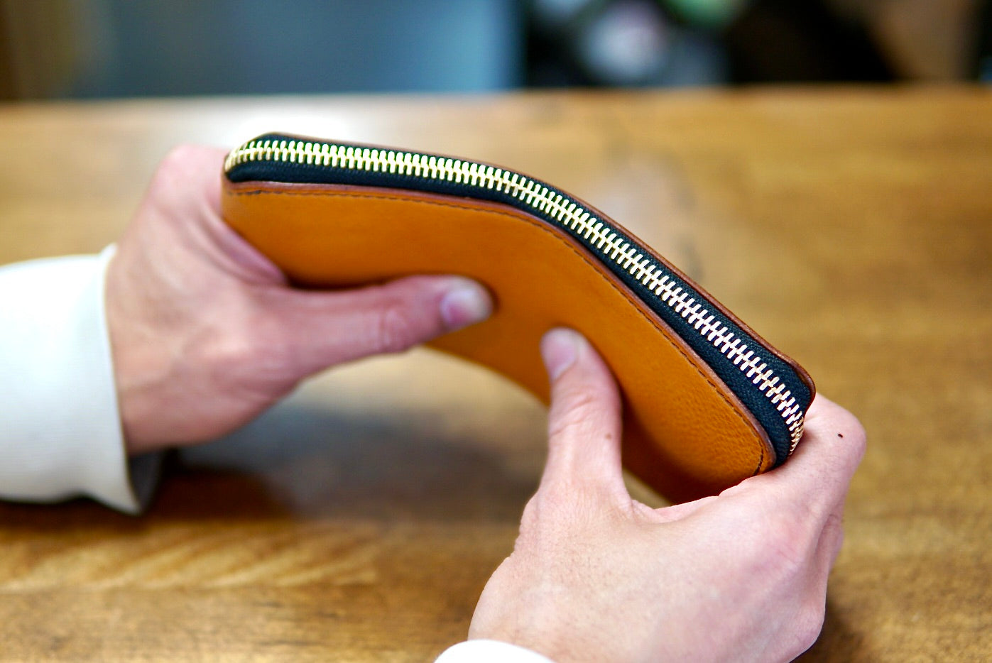 L-shaped zip small wallet GLW-300