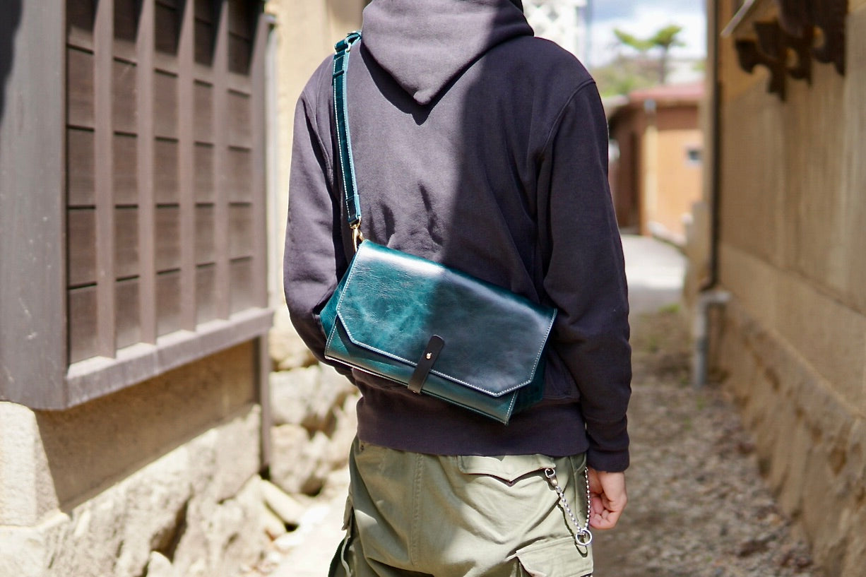 Shoulder flap bag: GFB-110