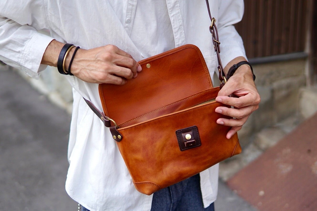 Messenger bag: GMB-100