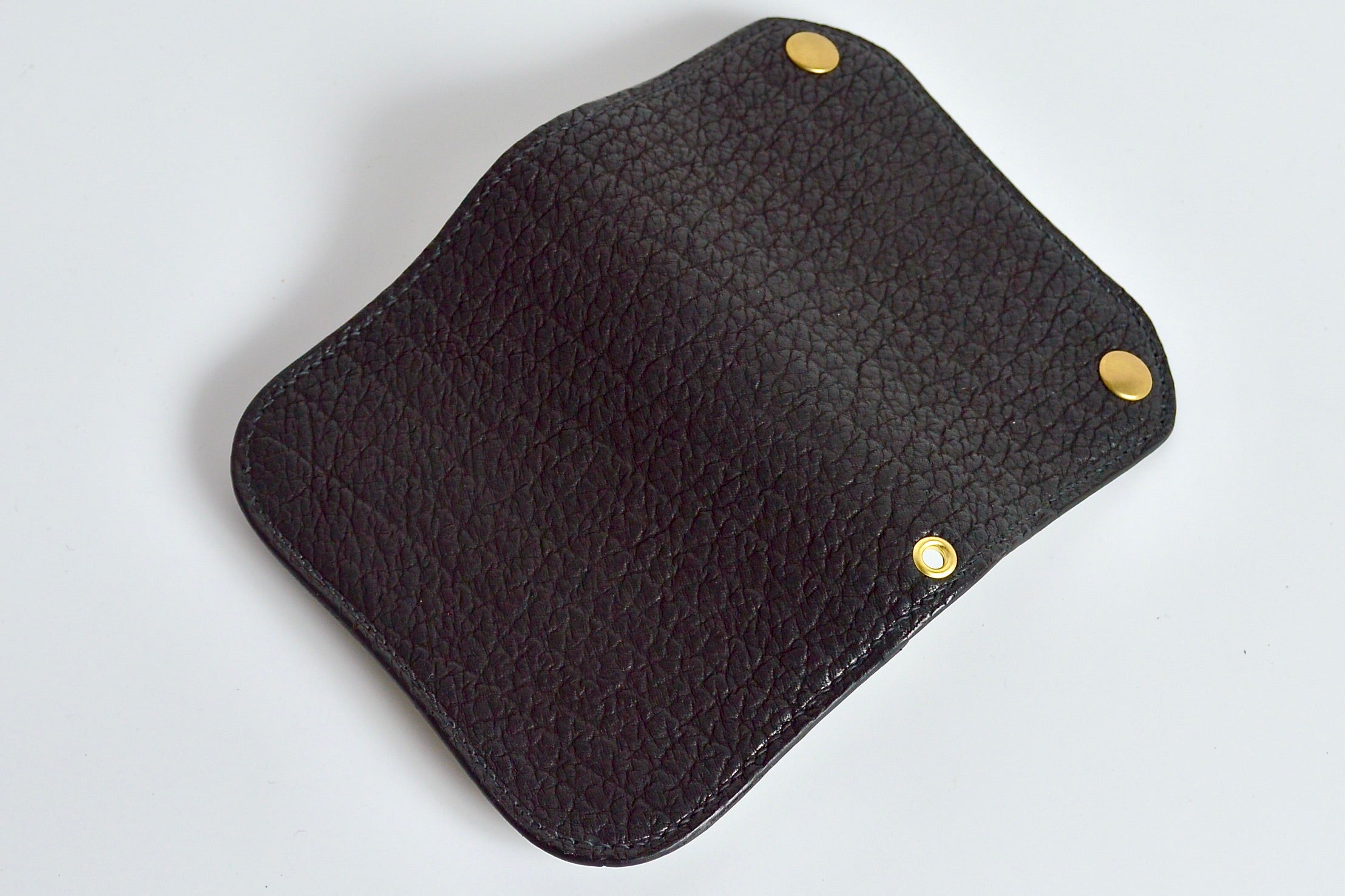 Crocodile style: Short tracker wallet