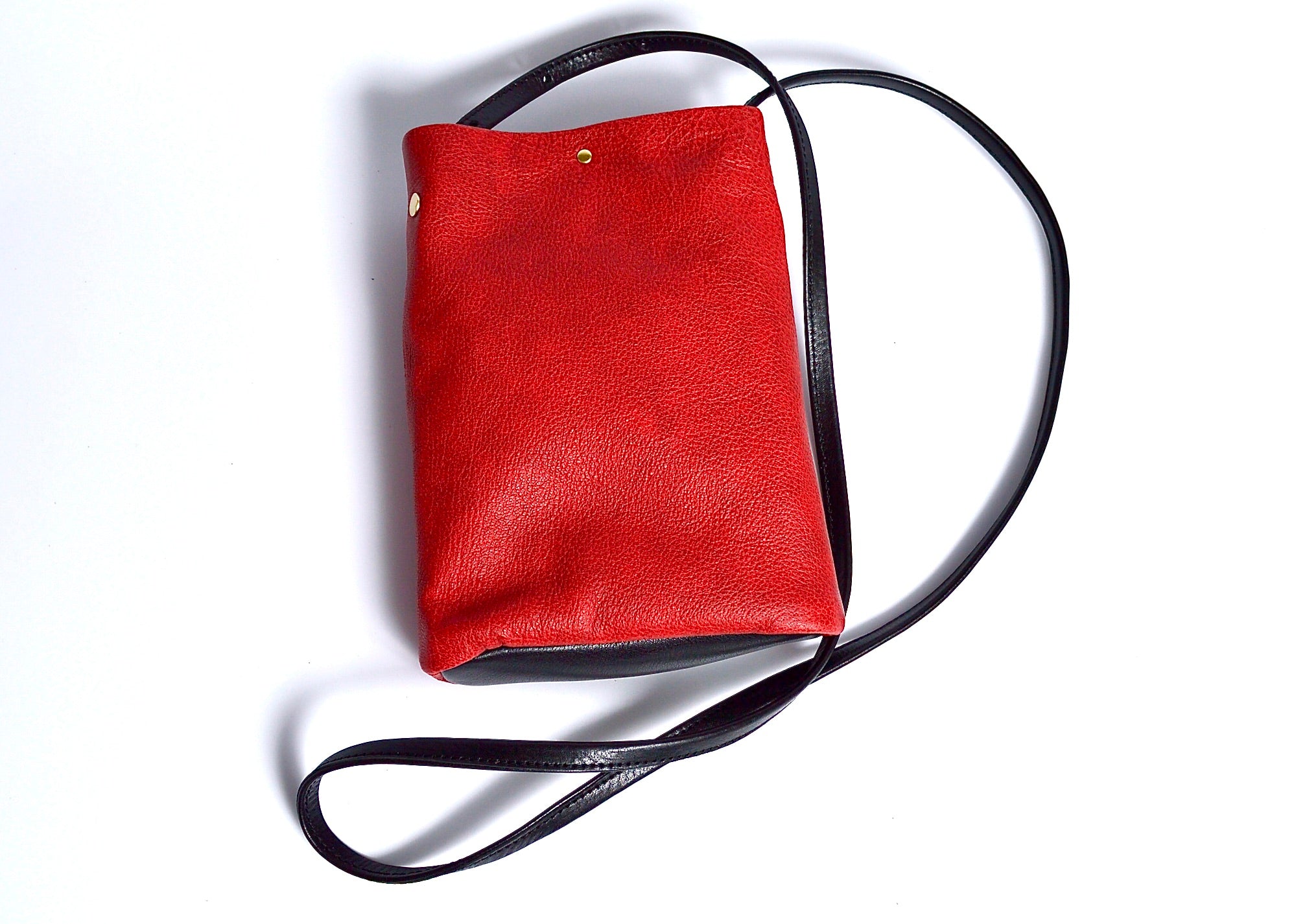 信州鹿革:寸胴スマホポーチ:DZB-100