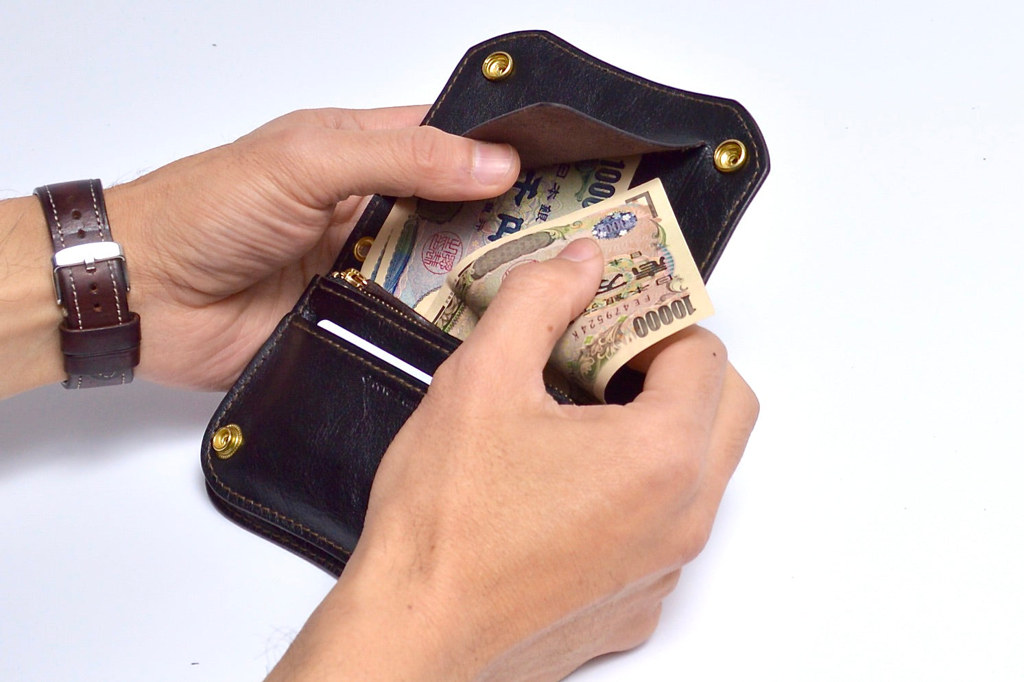 Short Tracker: Horse leather HTS-100