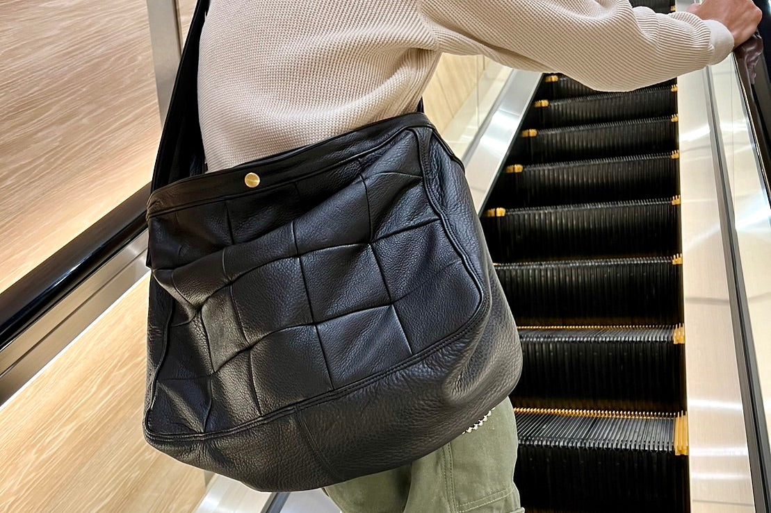 ニュースペーパーバッグ:信州鹿革:DNB-100