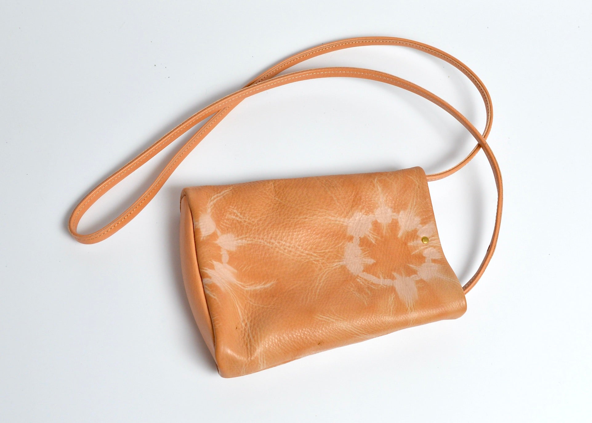 杏染革:寸胴スマホポーチ:KZB-100