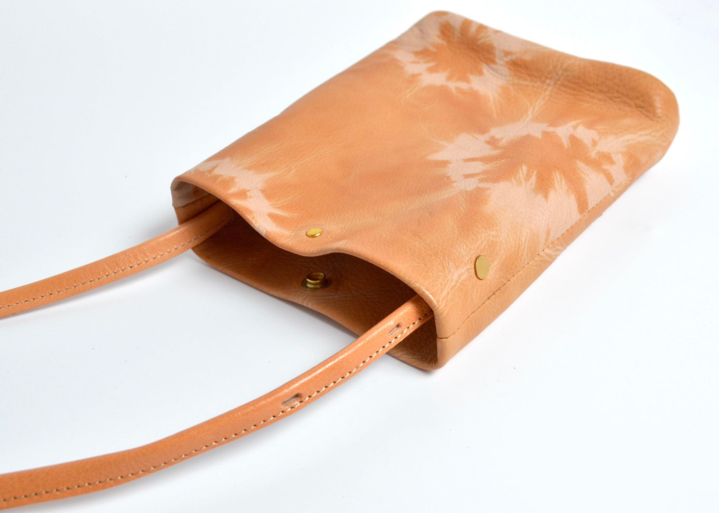 杏染革:寸胴スマホポーチ:KZB-100