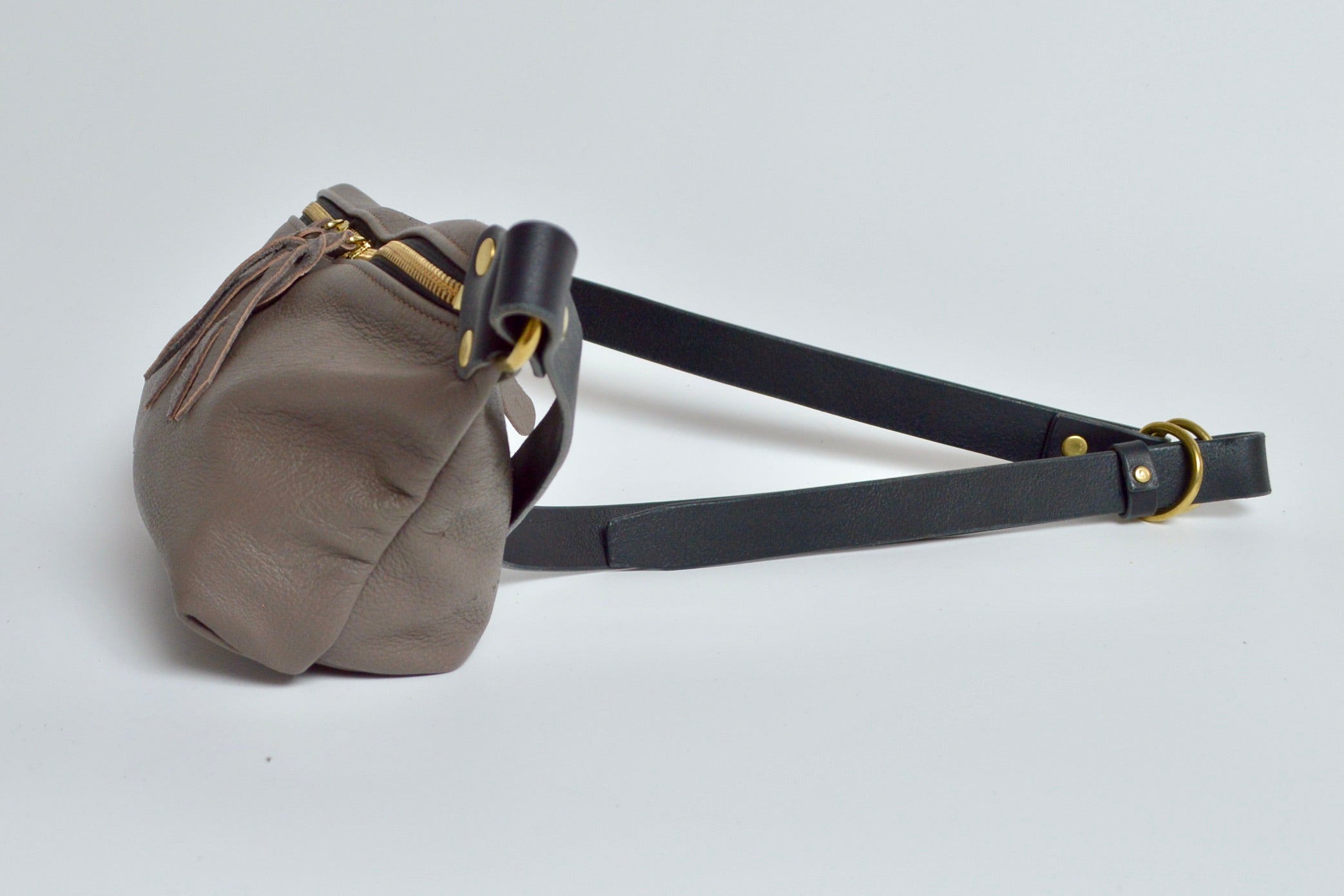 ボディバッグ:天薄型:DGP-100