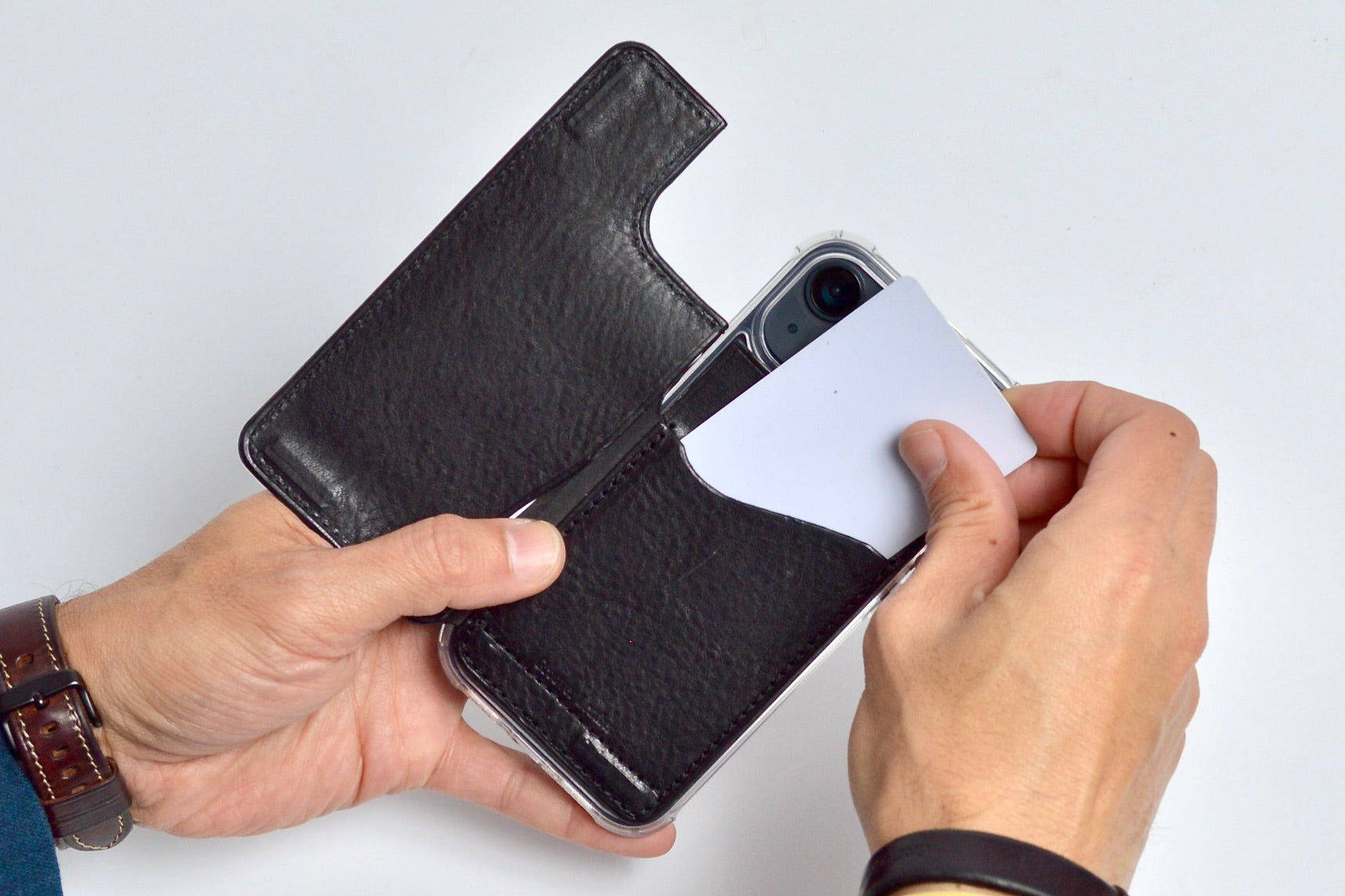 Smartphone case: GIC-100