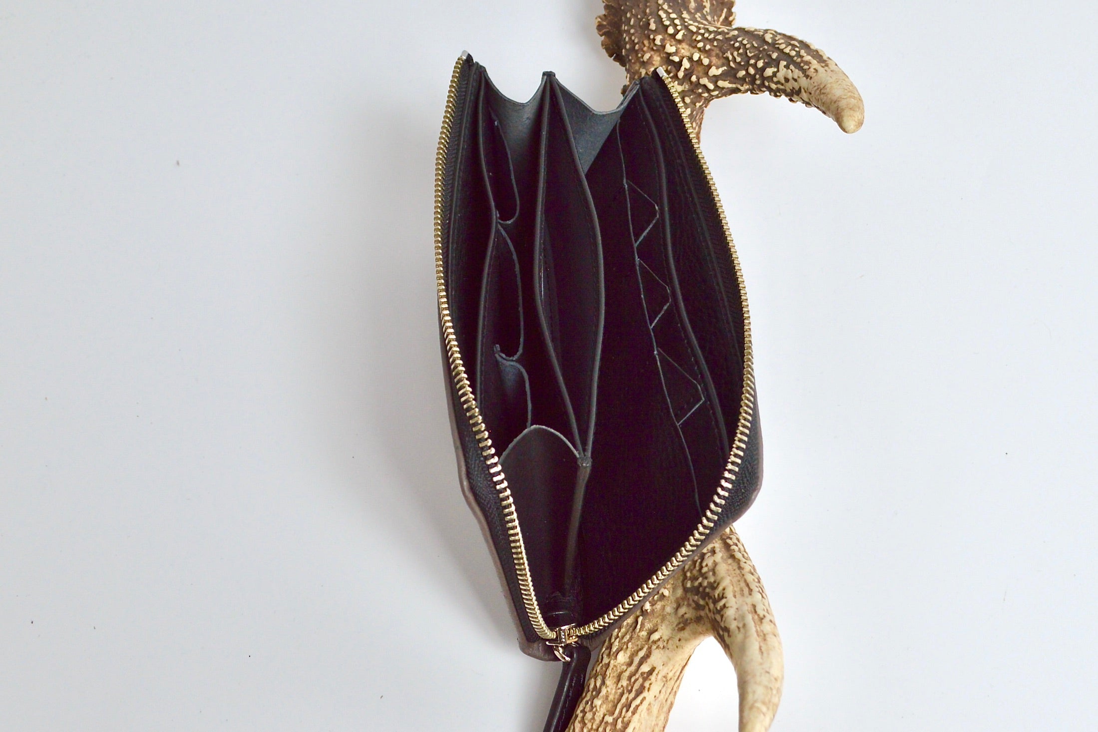 信州鹿革:Lジップウォレット DLZ-100