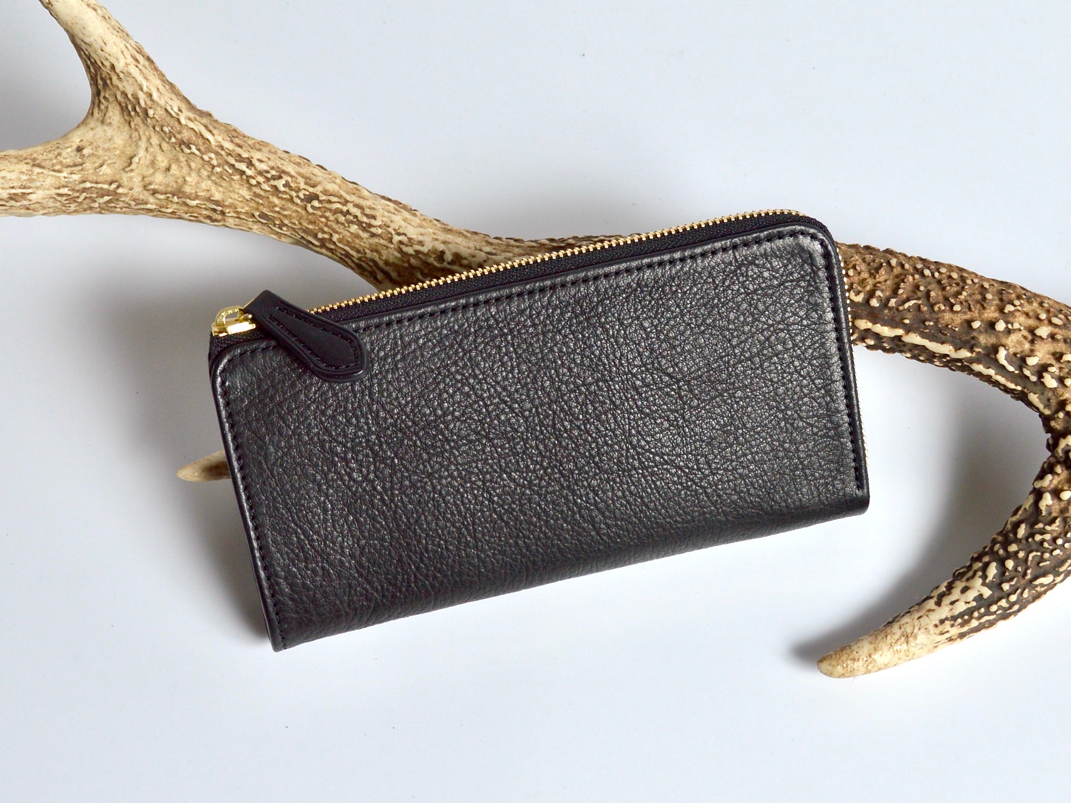 Shinshu deer leather: L zip wallet DLZ-100