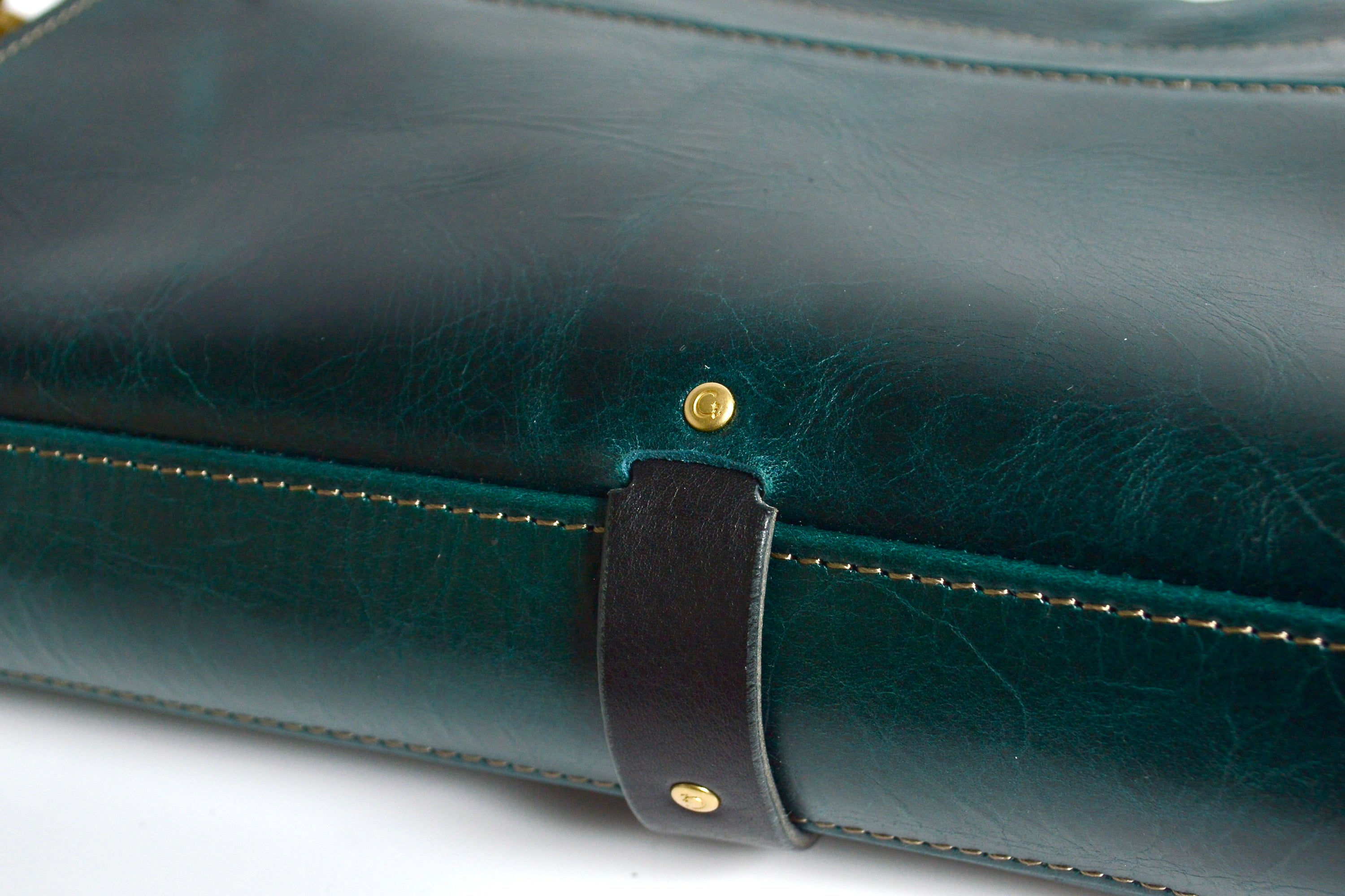 Shoulder flap bag: GFB-110