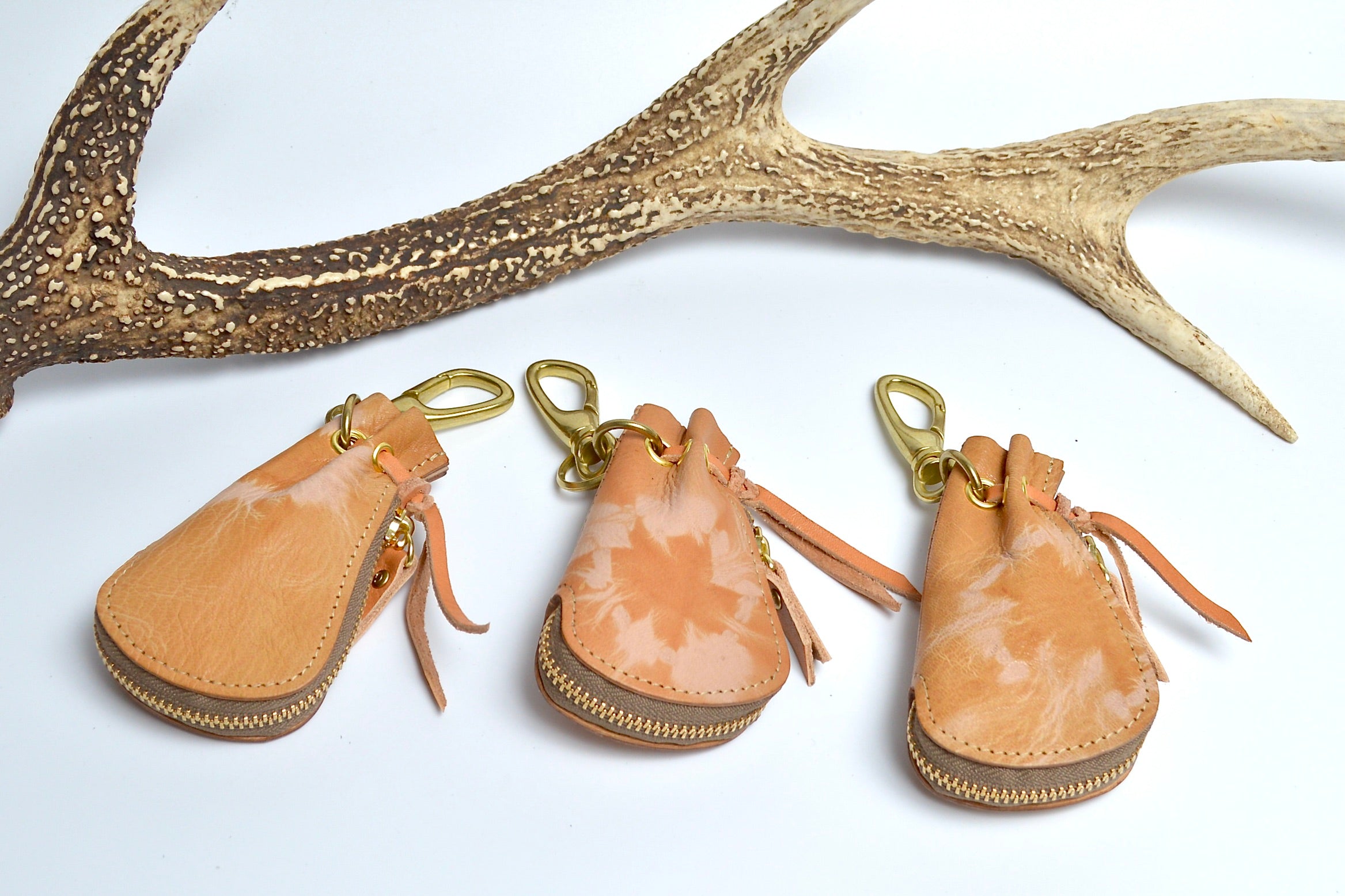 Apricot-dyed leather: Smart key case: KSK-110