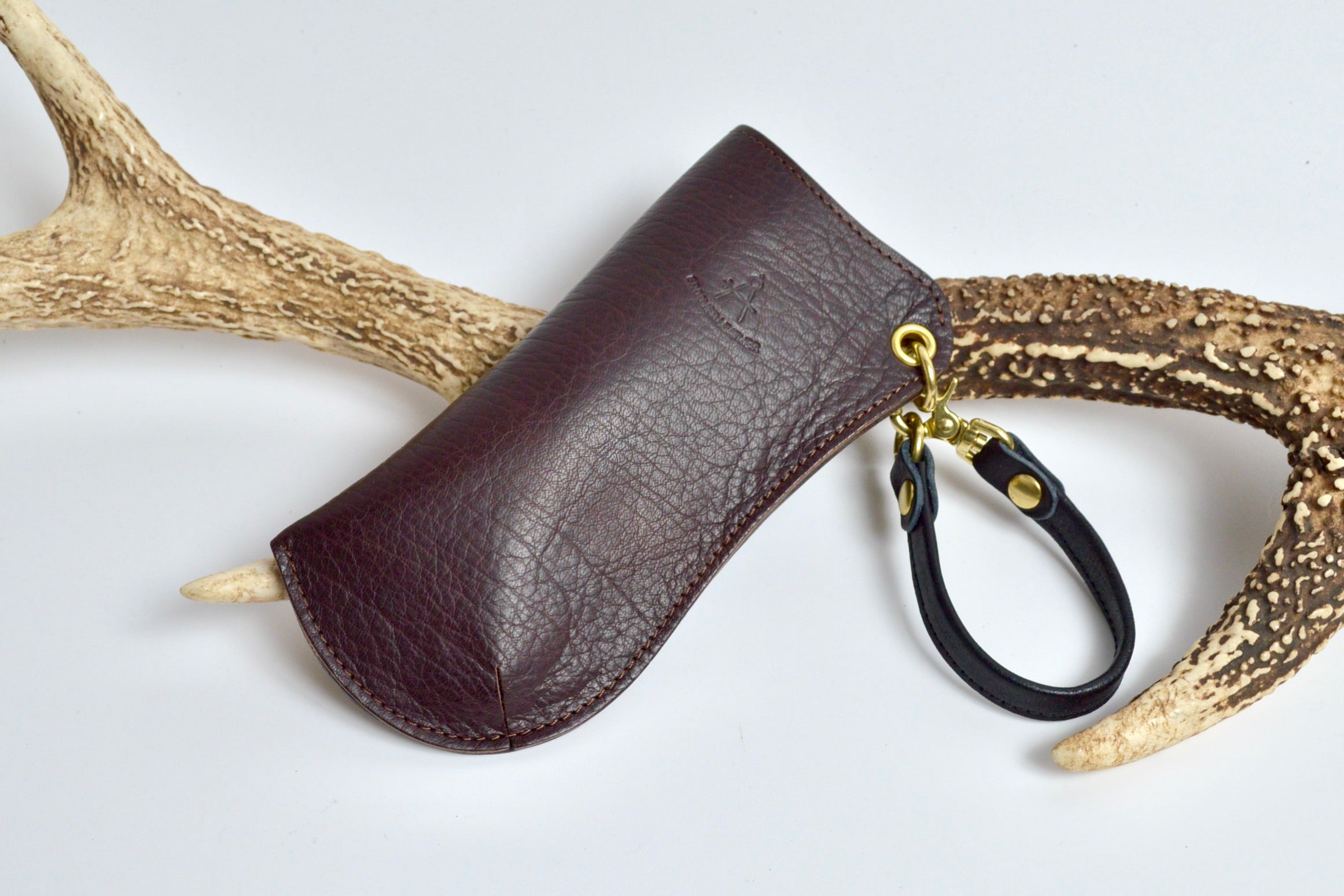 信州鹿革：DGC-200：メガネケース