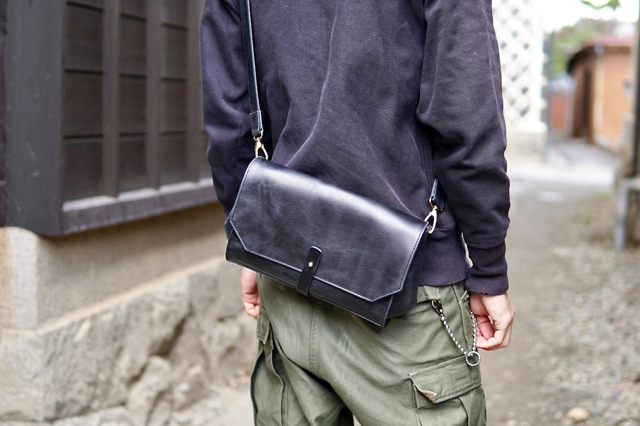 Shoulder flap bag: GFB-110