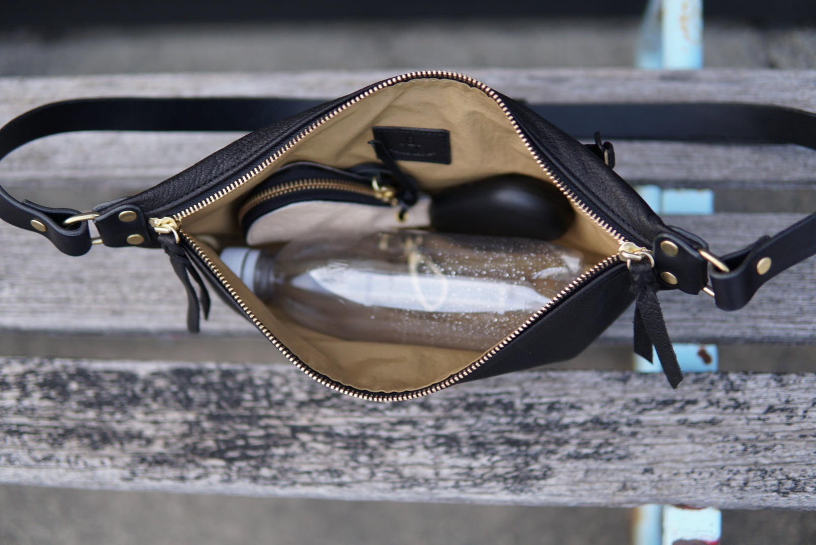 Sacoche: Shinshu deer leather: DSH-200 