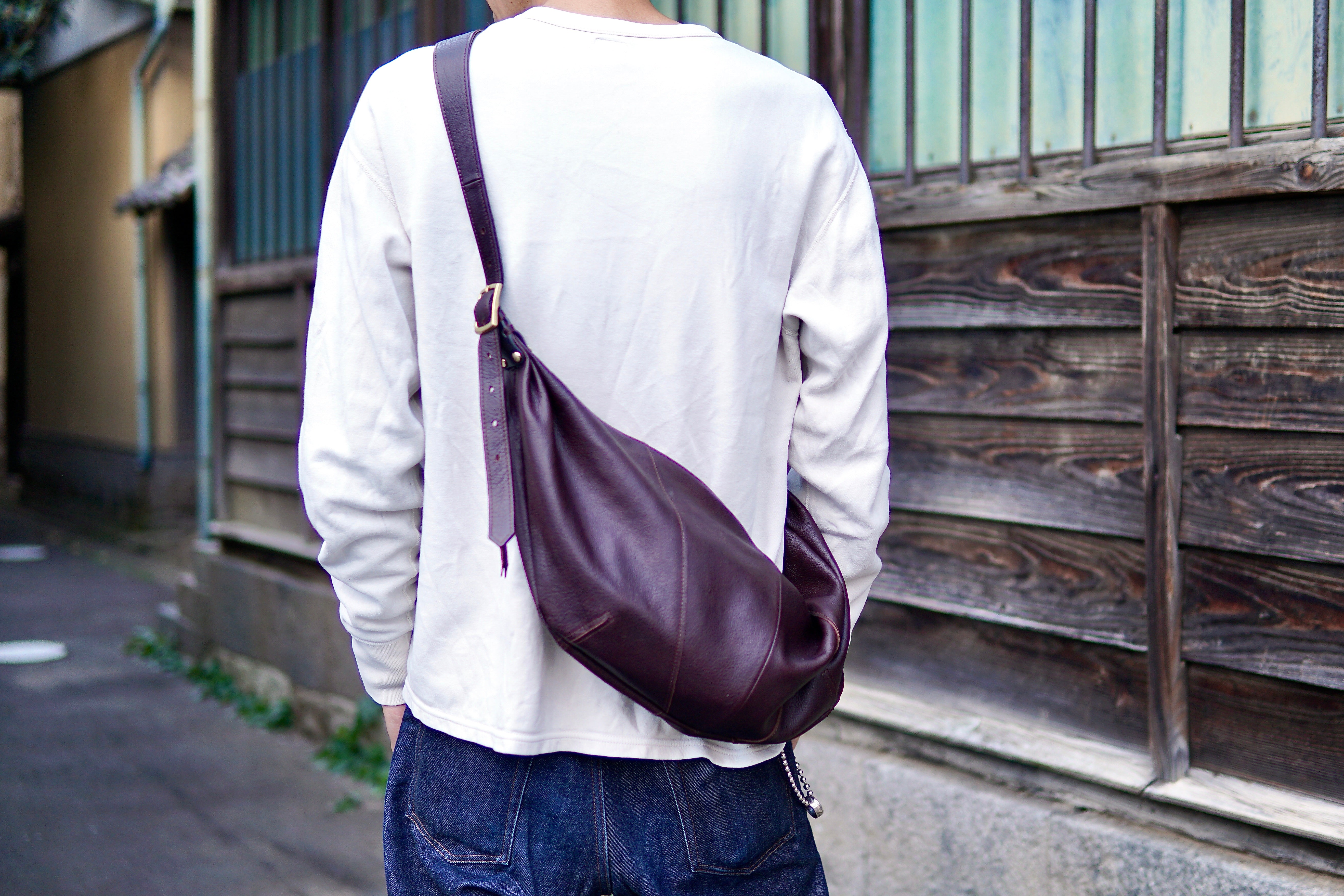 Shoulder bag: Shinshu deer leather: DBB-100