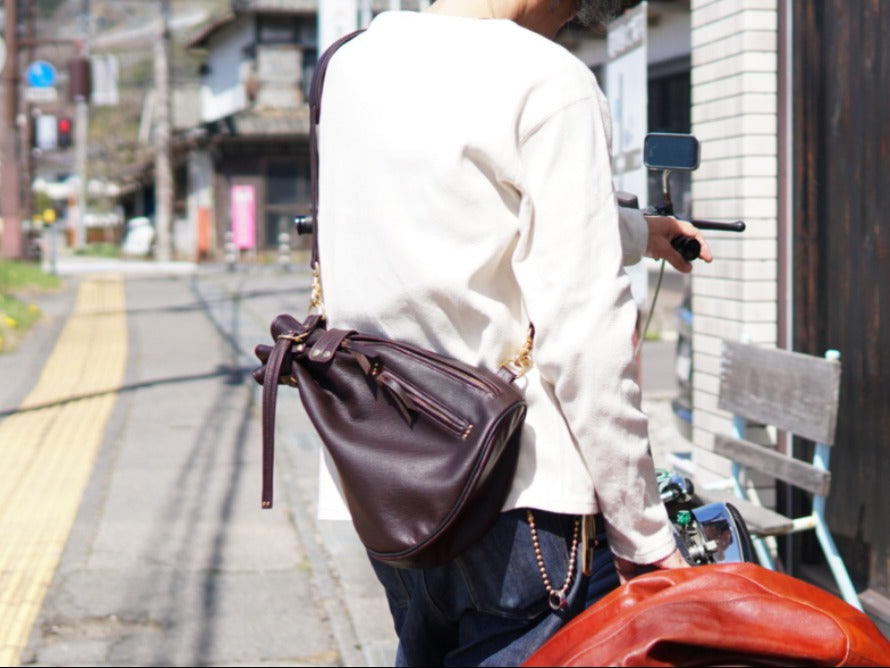 巾着ショルダーバッグ　Hi-DK-100　信州鹿革